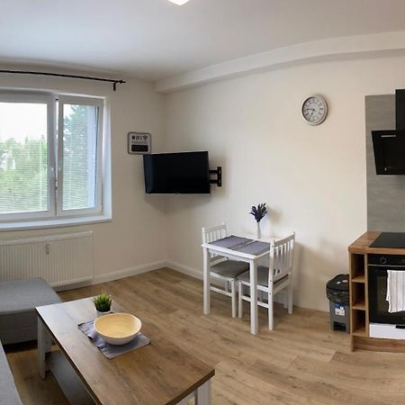 Luxury Apartments Stud - Vb Ostrava Luaran gambar
