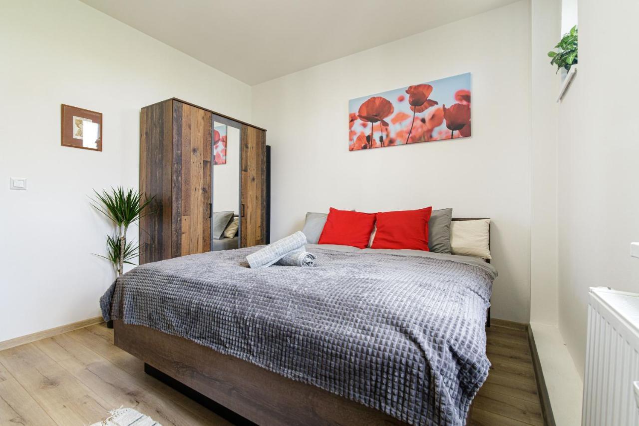 Luxury Apartments Stud - Vb Ostrava Luaran gambar