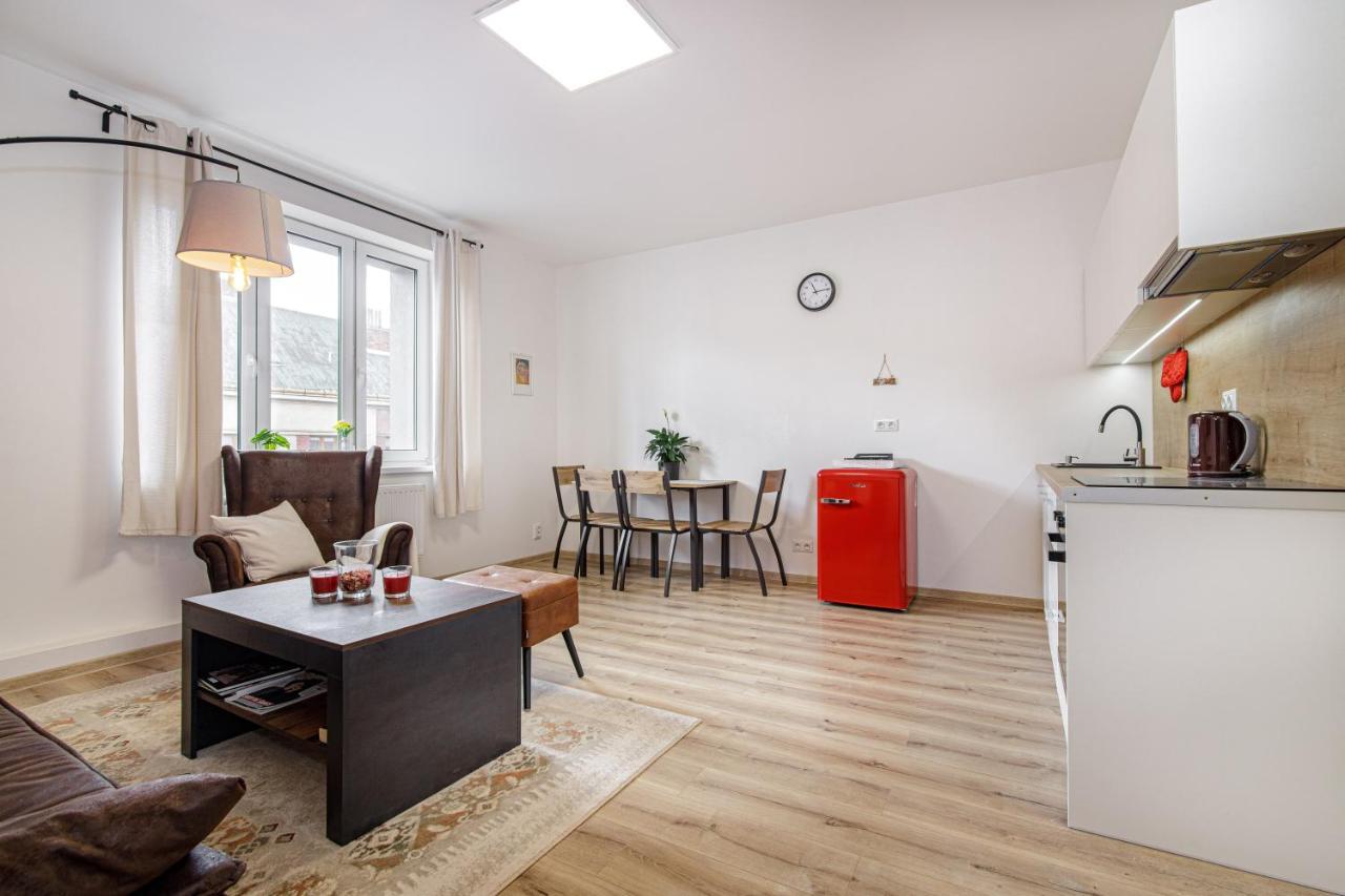 Luxury Apartments Stud - Vb Ostrava Luaran gambar